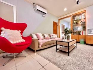 Mar-exclusive/City centerღ2 rooms家庭首選 Apartment in Taipei City