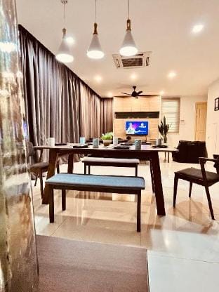 Cozy Family Escape by Stayco-KTV & 2 mins to Beach Vacation rental in Batu Ferringhi, Penang, Malaysia