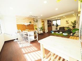Curated comfort 在這座城市角落/共用衛浴(四D)/Feb-trial Apartment in Taipei City