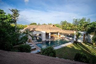 Villa Tawala, Sustainable Luxury in central Alona Vacation rental in Panglao
