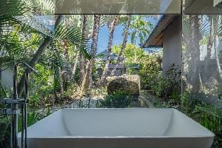 Outstanding - Location & Fabulous Facilities Villa in North Kuta