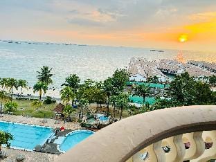 Glory Beach Resort OWN Apartment in Port Dickson