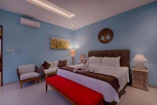 Colorful 2BR Private Villa In Canggu Vacation rental in North Kuta