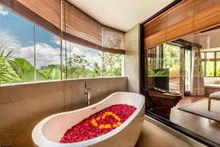 Incredibly Courtyard 1BR Private Pool Ubud Villa Villa in Sukawati