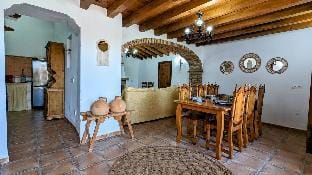 Rural house with pool 15 minutes from Malaga Vacation rental in Andalusia