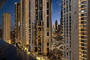 Minute-Walk to Dubai Mall, 3 BD Burj Khalifa view Apartment in Dubai