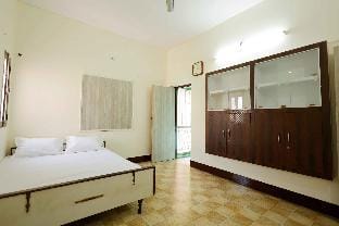 MK Shiva Homestay3km  Apartment in Varanasi