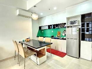 The Lavender-Luxury style 2BR Apt-Masteri ThaoDien Apartment in Ho Chi Minh City