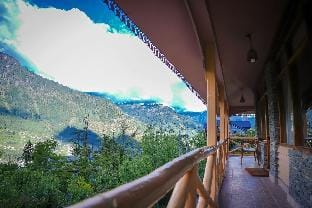 Nalagarh OutHouse by EdenHomes Vacation rental in Manali