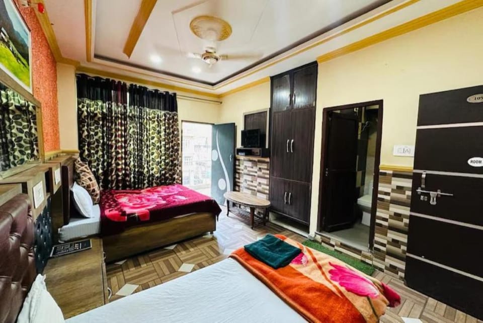 Goroomgo Balaji Home Stay Himachal Pradesh Hotel in Himachal Pradesh