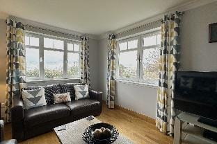 No.2 The Links Apartment, Brora Apartment in Scotland