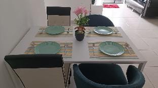 M Suite 5 @ Menjalara, 5 min Desa Park City Apartment in Petaling Jaya