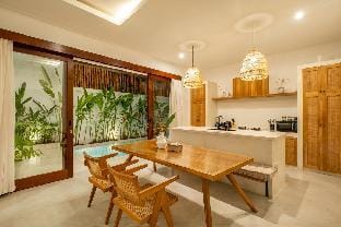 Three BR Villa with Rooftop Lounge  Vacation rental in North Kuta
