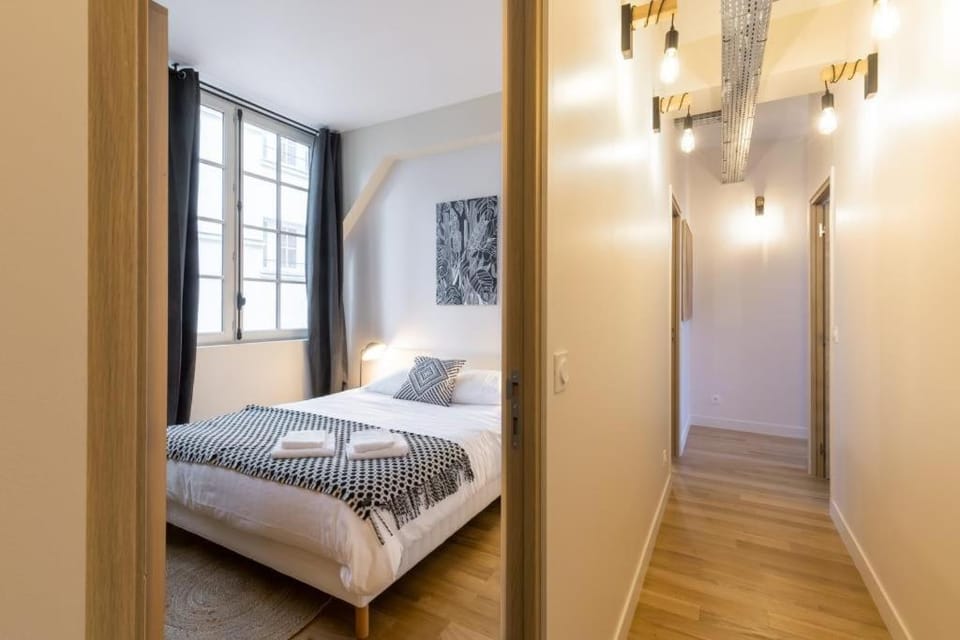 Lofts Philippe-Auguste Apartment in Paris