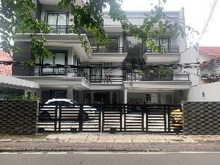TOS Kostel Rawamangun Velodrome Vacation rental in Jakarta