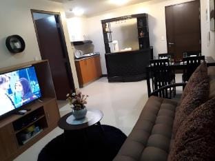 M&P's Place Manhattan Heights Vacation rental in Quezon City