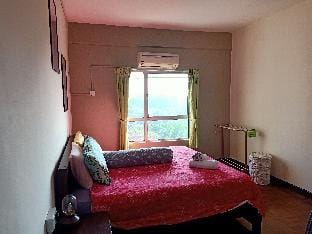 PD panoramic 2-bedroom condo, Up to 6 pax Apartment in Port Dickson