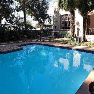 Comfortable Cottage - Backup Power Linksfield Vacation rental in Johannesburg
