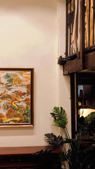 Heart of Quarter Antique Balcony1 Apartment in Hanoi