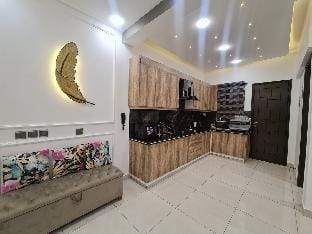 Zaha Homes-Grand 3BR apt by SNL,Shaheede Millat Rd Apartment in Karachi