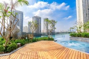 AmbiHOME cityview 2Br Lumiere Riverside E [Netfli] Apartment in Ho Chi Minh City