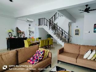 Charming modern 2 storey Elmina Subang Airport  Vacation rental in Selangor, Malaysia