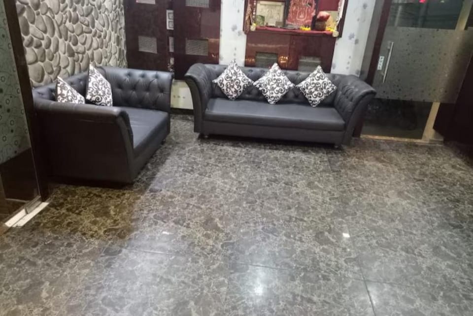 Goroomgo Sunder Kakkar Ludhiyana Hotel in Ludhiana