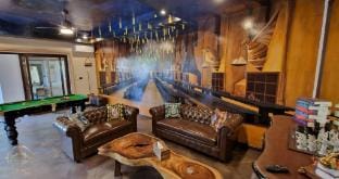 POTTERLAND Luxury Pool Villa Pattaya WalkingStreet Villa in Pattaya City