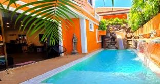 HIDELAND Luxury Pool Villa Pattaya Walking Street Villa in Pattaya City