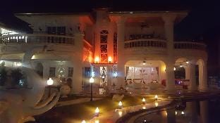 EMPIRELAND Luxury Pool Villa Pattaya WalkingStreet Villa in Pattaya City