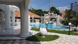 EMPIRELAND Luxury Pool Villa Pattaya WalkingStreet Villa in Pattaya City