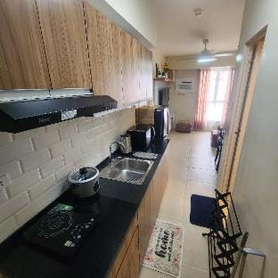 Condo Unit @ AVIDA Sucat Tower 9 near NAIA Airport Apartment in Las Pinas