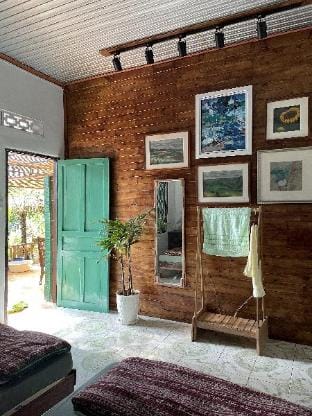 Cọ Cùn Homestay/ Handmade/ Paintings (single beds) Apartment in Vietnam