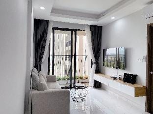 Opal Skyline - Căn hộ 1 phòng ngủ, có hồ bơi, gym Apartment in Ho Chi Minh City