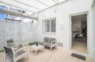 Apartamento al lado de la playa con parking Apartment in Benalmadena