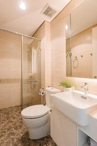 Highrise/lakeview/Dcapita/Studio Vacation rental in Laos