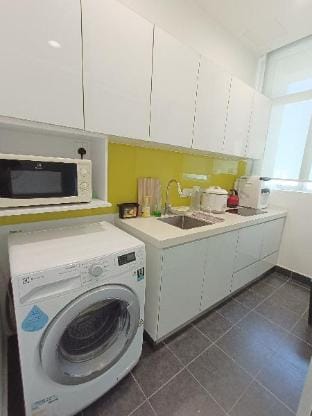 One Bedroom Studio for 2-3pax @ Jelutong Apartment in George Town