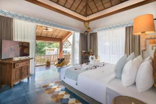 Unique Joyful 3BR Private Pool Villa In Canggu Villa in North Kuta