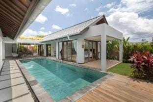 Spacious 2BR Private Pool Villa In Jimbaran Villa in Bali
