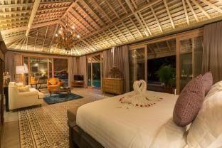 Spacious 3BR Private Pool Villa In Canggu Villa in North Kuta