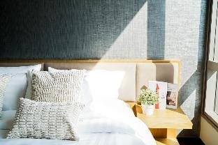 Thonglor Modern Bedroom/Working Room/Pool&GYM Apartment in Bangkok