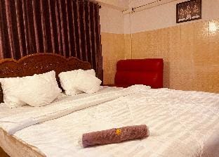 White House II Apartment in Phnom Penh Province