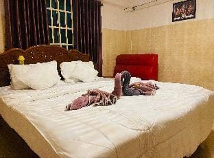 White House II Apartment in Phnom Penh Province