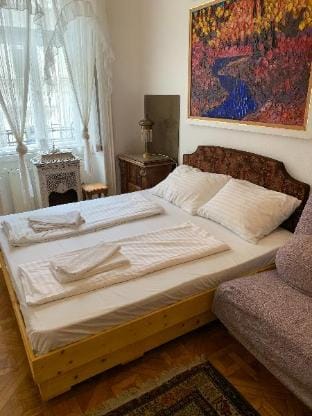 New Libra Grande Venetian Style Apartment Apartment in Budapest