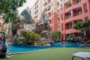 Sevan Seas Condo Resort Pattaya Thailand By Phai Apartment in Pattaya City