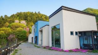 Gapyeong Villajia Spa Pension Bed and Breakfast in Gyeonggi-do