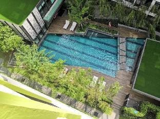 One Bedroom Quiet Apartment on Sukhumvit 50 Apartment in Bangkok