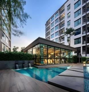 One Bedroom Quiet Apartment on Sukhumvit 50 Apartment in Bangkok