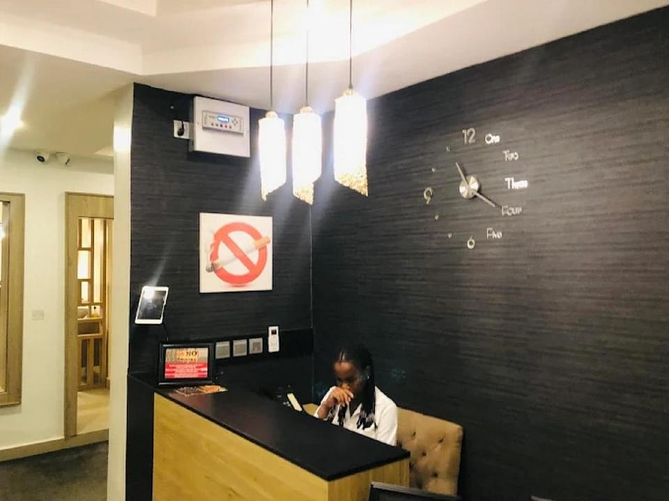 Moz 1 Executive Guest House Hotel in Abuja