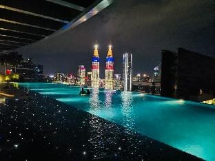 Crystal Suite at Eaton KLCC Apartment in Federal Territory of Kuala Lumpur
